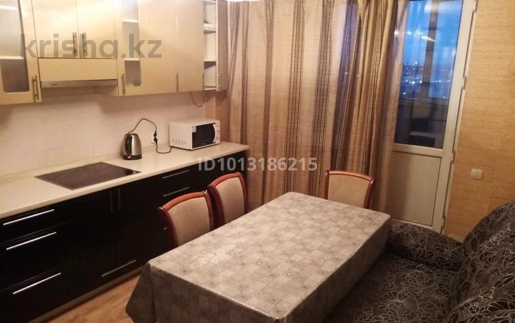 1-бөлмелі пәтер · 45 м² · 8/18 қабат, Кенесары 70 — жубанова кенесары, бағасы: 22 млн ₸ в Астане, р-н Байконур — фото 2