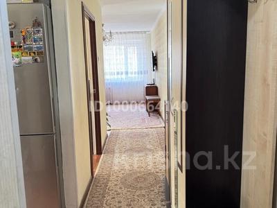 3-комнатная квартира · 52 м² · 2/5 этаж, Мусы Жалиля 9 за 18 млн 〒 в Жезказгане