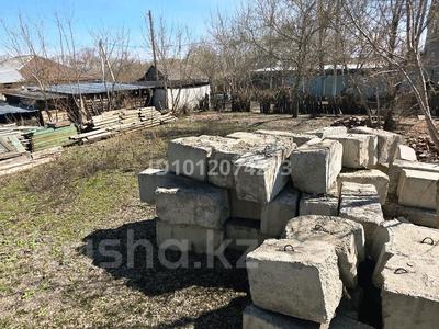Жер телімі · 8 сотық, Узакбаев 4, бағасы: 8 млн ₸ в Акколе