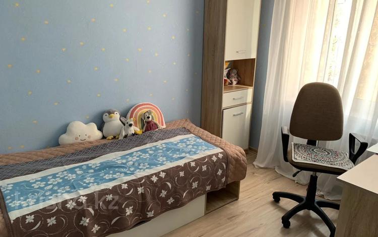 3-комнатная квартира · 58 м² · 2/4 этаж, мкр №1 17 за 31 млн ₸ в Алматы, Ауэзовский р-н — фото 2