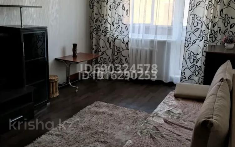 1-комнатная квартира · 45 м² · 2/4 этаж, Олимпийская 10 за 70 000 ₸ в Курчатове — фото 2