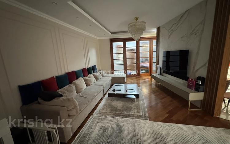 3-комнатная квартира · 137 м², Достык 132 за 1.5 млн ₸ в Алматы, Медеуский р-н — фото 2