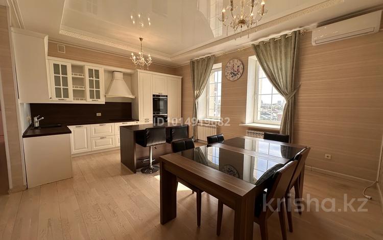4-комнатная квартира · 265 м² · 2/5 этаж, Домалак Ана 12 за 265 млн ₸ в Астане, Нура р-н — фото 2
