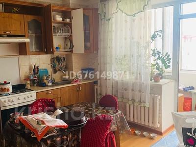 2-бөлмелі пәтер, 72.2 м², 4/6 қабат, Кошкарбаева 80 — Кудайбердыулы, бағасы: 28.5 млн 〒 в Астане, Алматы р-н