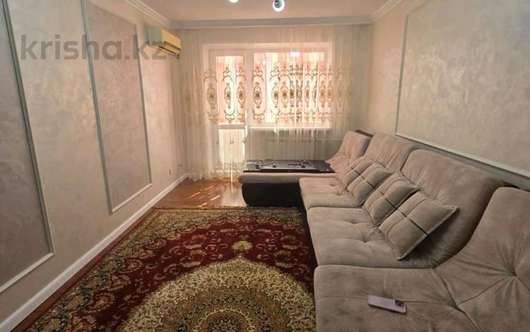 4-бөлмелі пәтер · 85 м² · 4/5 қабат, Университетская 17/2, бағасы: 28.9 млн ₸ в Караганде, Казыбек би р-н — фото 2