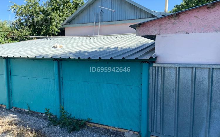 Отдельный дом · 5 комнат · 70 м² · 1 сот., Узбекова 60 за 23 млн ₸ в Тюлькубасе — фото 2