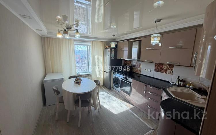 3-комнатная квартира · 79.2 м² · 4/5 этаж, ул. Энергетиков 56 за 27.5 млн ₸ в Экибастузе — фото 2