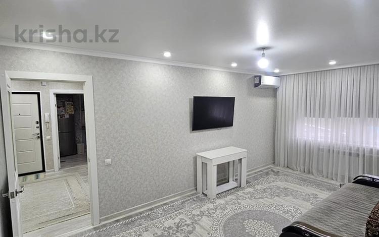 4-бөлмелі пәтер · 90 м² · 8/10 қабат, мкр 11, Аз Наурыз, бағасы: 27.5 млн ₸ в Актобе — фото 2