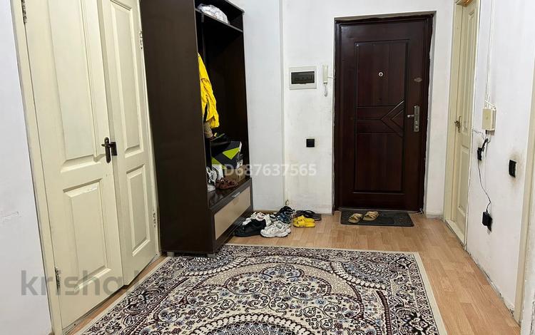 2-комнатная квартира · 76 м² · 8/8 этаж, Алтын-ауыл 4/45 за 23 млн ₸ в Каскелене — фото 2