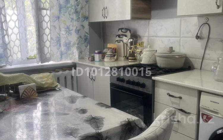 3-бөлмелі пәтер · 62.2 м² · 1/5 қабат, мкр Карасу 5, бағасы: 21 млн ₸ в Таразе — фото 2