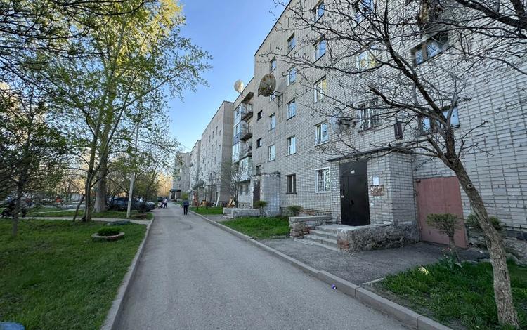 3-комнатная квартира · 61 м² · 4/5 этаж, Бажова 333/6 за 21.6 млн ₸ в Усть-Каменогорске — фото 2