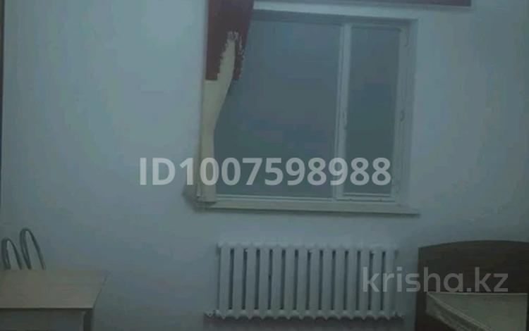 Часть дома · 3 комнаты · 25 м², М.Ж.Көпей ұлы 94 за 50 000 〒 в Актобе, мкр Москва — фото 2