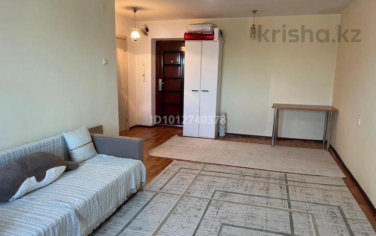 1-бөлмелі пәтер · 43 м² · 4/9 қабат, мкр 4 38, бағасы: 14.6 млн ₸ в Уральске — фото 2