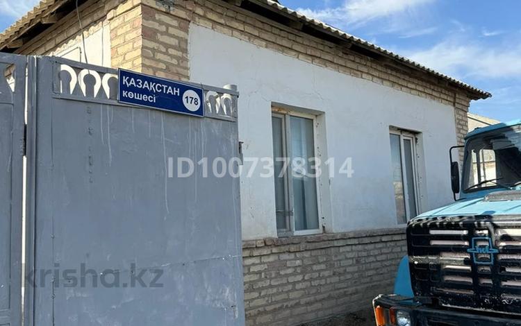 Отдельный дом · 4 комнаты · 100 м² · 5 сот., Қазақстан 178 за 8.5 млн 〒 в  — фото 2