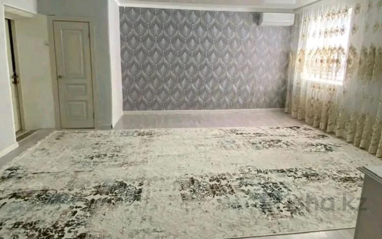 2-бөлмелі пәтер · 55.2 м² · 4/4 қабат, Аманжолова, бағасы: 13.5 млн ₸ в Уральске — фото 2