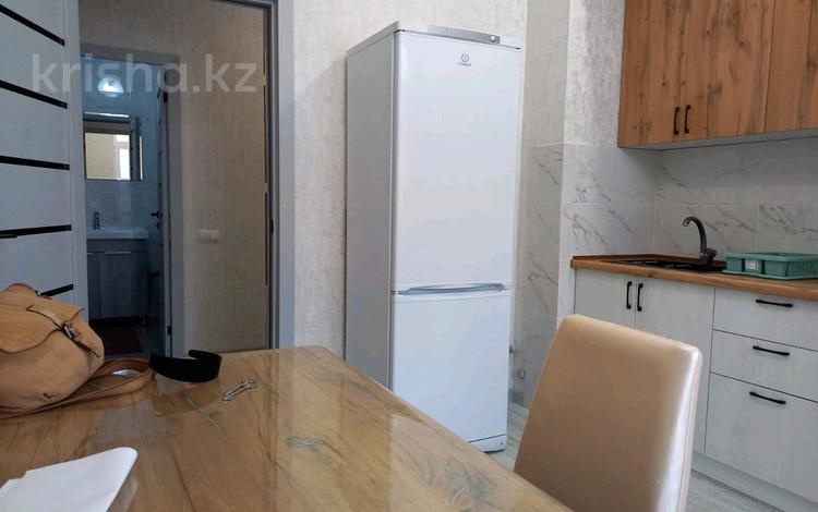 2-комнатная квартира · 58 м² · 3/16 этаж, Кенесары 2 — Кумисбекова за 250 000 ₸ в Астане, Сарыарка р-н — фото 2