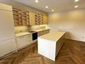 3-комнатная квартира · 200 м² · 3/6 этаж, Мирас 188/2 за ~ 2.4 млн ₸ в Алматы — фото 2