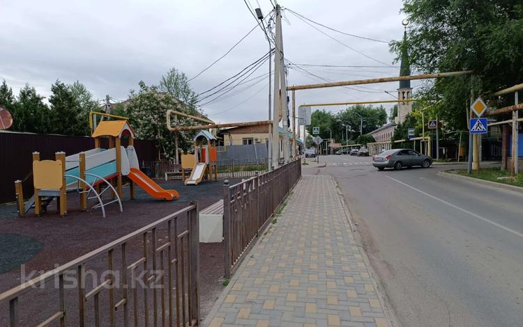 Отдельный дом · 8 комнат · 347.9 м² · 12 сот., мкр Калкаман-2 — Нурпеисова 80 за 166.7 млн ₸ в Алматы, Наурызбайский р-н — фото 6