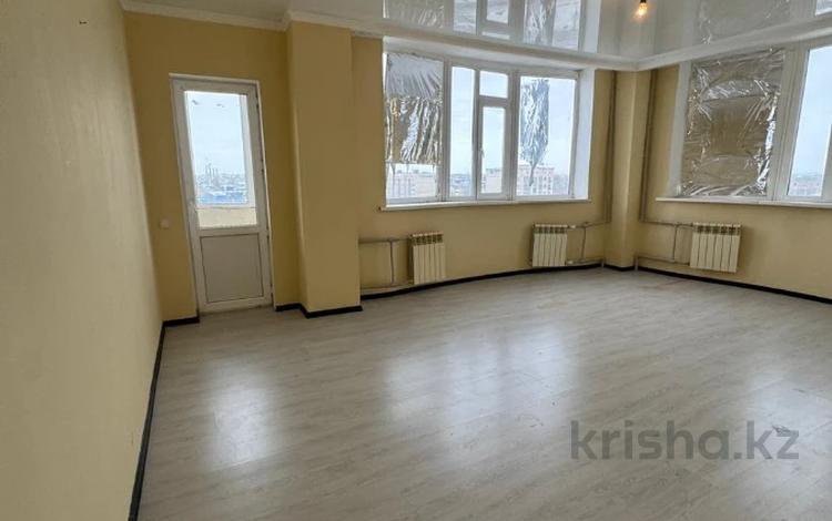 3-комнатная квартира · 98.6 м² · 7/10 этаж, Алии Молдагулова за 25.5 млн ₸ в Актобе — фото 2
