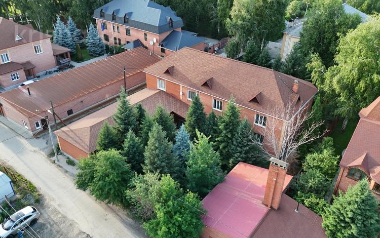 Свободное назначение, офисы, магазины и бутики, салоны красоты, бани, гостиницы и зоны отдыха, медцентры и аптеки, образование, развлечения · 700 м² за 275 млн ₸ в Усть-Каменогорске, Меновное — фото 44