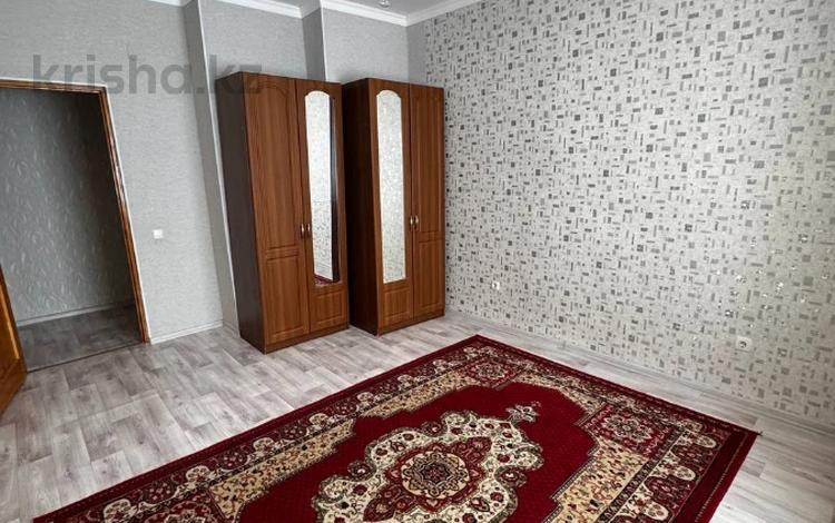 2-бөлмелі пәтер · 55 м² · 5/6 қабат, мкр Нурсая 78, бағасы: 20.5 млн ₸ в Атырау — фото 2