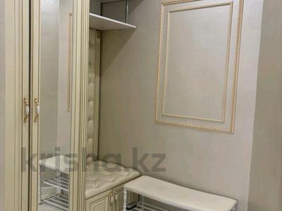 2-бөлмелі пәтер · 55 м² · 15/15 қабат, Наурызбай батыра 50 — Жибек Жолы, бағасы: 25 000 ₸ в Алматы, Алмалинский р-н