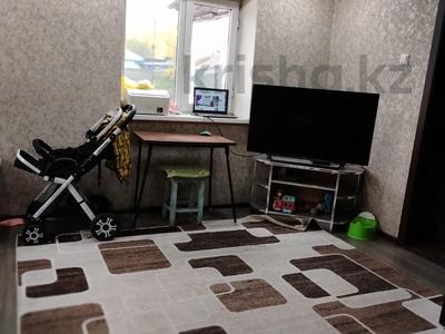 Отдельный дом · 3 комнаты · 60 м² · 10 сот., Назарбаева за 19.9 млн 〒 в Усть-Каменогорске