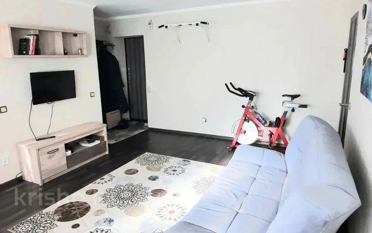 2-комнатная квартира · 42 м² · 1/5 этаж, Чехова 57 за 16.8 млн ₸ в Усть-Каменогорске — фото 2