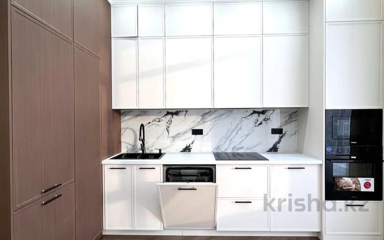 2-комнатная квартира · 75 м² · 10 этаж, Туркестан 28 за 400 000 ₸ в Астане, Есильский р-н — фото 2