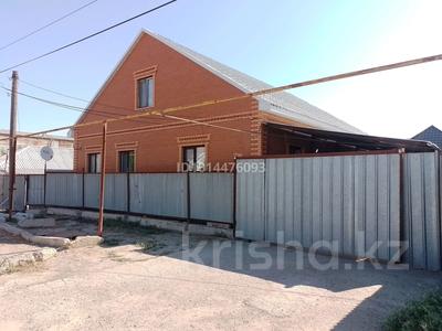 Отдельный дом · 4 комнаты · 130 м² · 6 сот., мкр. Алмагуль, Сагыз 10 — За женской колонии за 50 млн ₸ в Атырау
