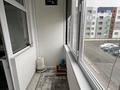 2-бөлмелі пәтер · 81 м² · 2/5 қабат, Аскарова 300 — Радом базар кирова, бағасы: 120 000 ₸ в Таразе