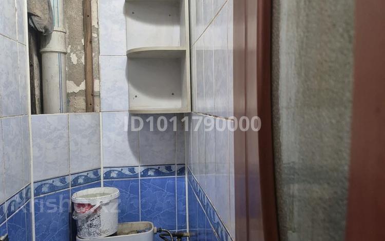 2-комнатная квартира · 44.5 м² · 2/5 этаж, Ерлик 27 — Возле акимата за 6 млн ₸ в Дамса — фото 2