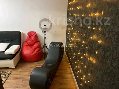 2-комнатная квартира · 45 м² · 2/5 этаж, Металлургов 28 за 9 000 〒 в Темиртау
