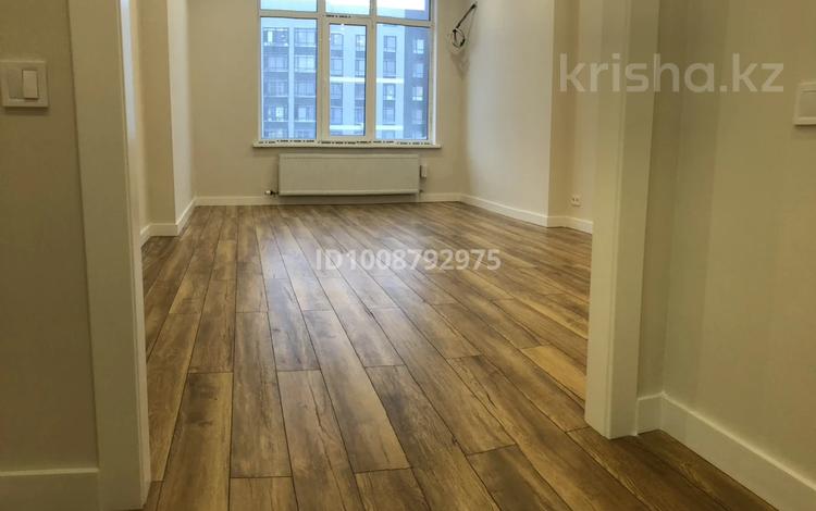 2-бөлмелі пәтер · 80 м² · 5/9 қабат, Керей и Жанибек хандар 42, бағасы: 70 млн ₸ в Астане, Есильский р-н — фото 2