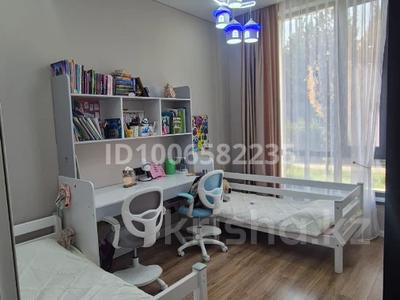 3-комнатная квартира · 76.5 м² · 1/3 этаж, мкр Таугуль-3, Шаймерденова 32В — Жандосова за 105 млн 〒 в Алматы, Ауэзовский р-н