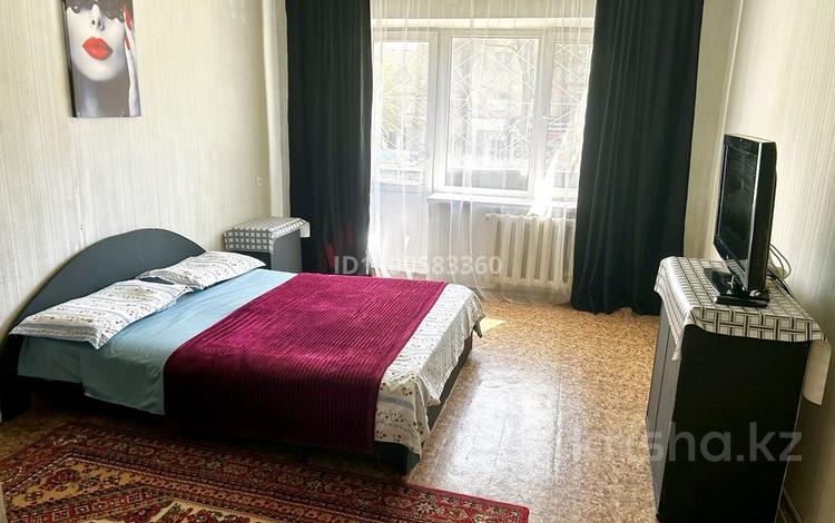 1-бөлмелі пәтер · 38 м² · 2/4 қабат, Кабанбай батыр 62 — Фиалка, пересечение Кабанбай батыр Шевченко, бағасы: 7 000 〒 в Талдыкоргане — фото 2