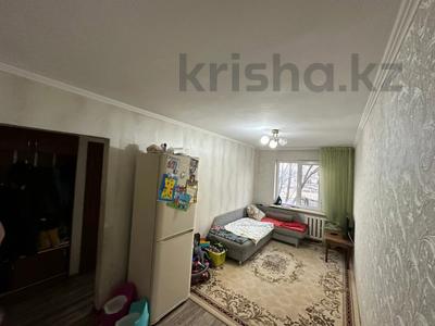 2-комнатная квартира, 45 м², 2/4 этаж, мкр №1 1 — Жубанова за 27.5 млн 〒 в Алматы, Ауэзовский р-н