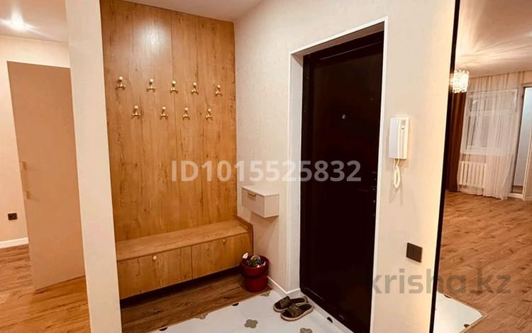 2-бөлмелі пәтер · 45 м² · 8/9 қабат, Б. Момышулы 25, бағасы: 25.8 млн ₸ в Астане, Алматы р-н — фото 2