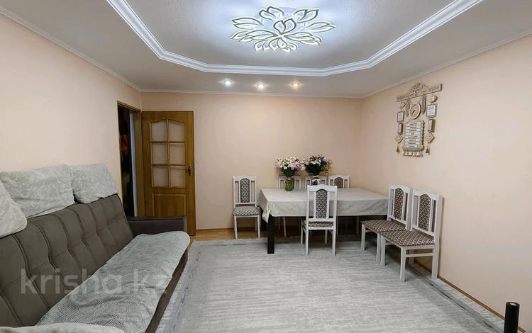 3-бөлмелі пәтер · 63 м² · 4/9 қабат, Юго-Восток ш/а., Муканова 11 — Республики, Рыскулова, бағасы: 26 млн ₸ в Караганде, Казыбек би р-н — фото 2