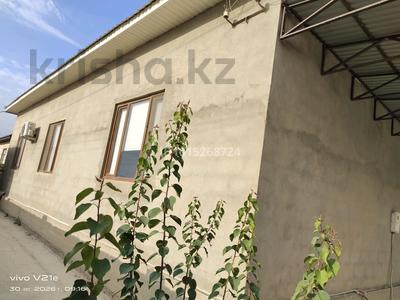 Отдельный дом · 7 комнат · 210 м² · 10 сот., Боранбаев 44 62 — Мектеп, Садик, Магазин жолдың бойы за 30 млн ₸ в Жанаозен