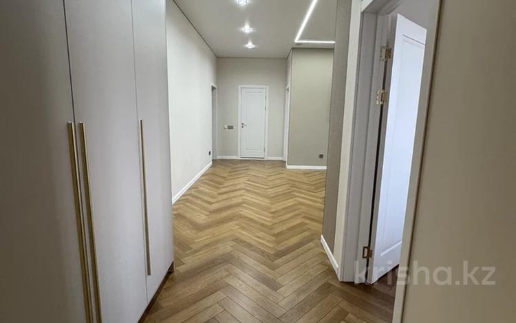 3-комнатная квартира · 100 м² · 8/9 этаж, Пушкина - Достоевского за 85 млн ₸ в Семее — фото 6