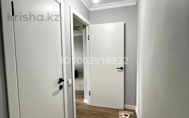 2-бөлмелі пәтер · 43 м² · 5/5 қабат, Анаркулова 1, бағасы: 14 млн ₸ в Жезказгане — фото 2