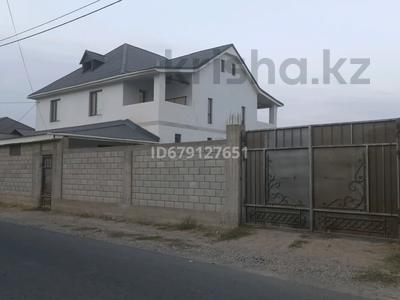 Отдельный дом · 7 комнат · 240 м² · 10 сот., Шота Руставели 116 за 80 млн ₸ в Таразе