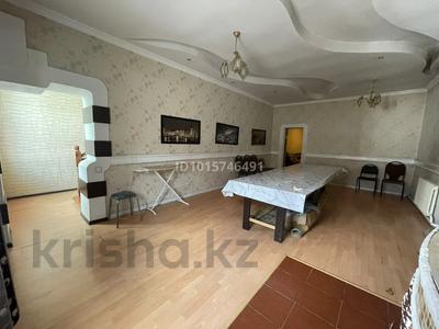 Жеке үй · 6 бөлме · 400 м² · 10 жүзд., Үркер, Бабажанова 12, бағасы: 500 000 ₸ в Астане, Нура р-н