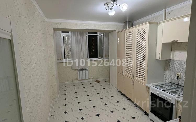 2-комнатная квартира · 62 м² · 4/6 этаж, мкр. Алтын орда, Мкр. Алтын орда Мустафы Шокая 11 36 за 190 000 ₸ в Актобе — фото 2