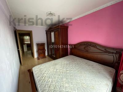 2-комнатная квартира · 59 м² · 4/5 этаж, Бурова 17 — Бурова за 17 000 ₸ в Усть-Каменогорске