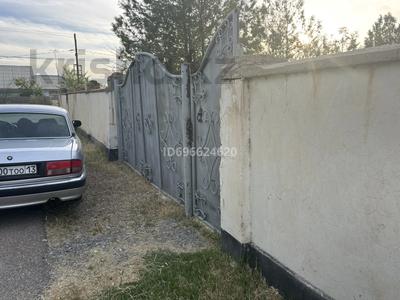 Жеке үй · 4 бөлме · 400 м² · 1200 жүзд., Т.Бигелдинов, бағасы: 9 млн ₸ в 