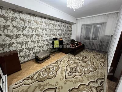 1-комнатная квартира, 36 м², 4/5 этаж помесячно, мкр №2, Жубанова за 50 000 〒 в Алматы, Ауэзовский р-н