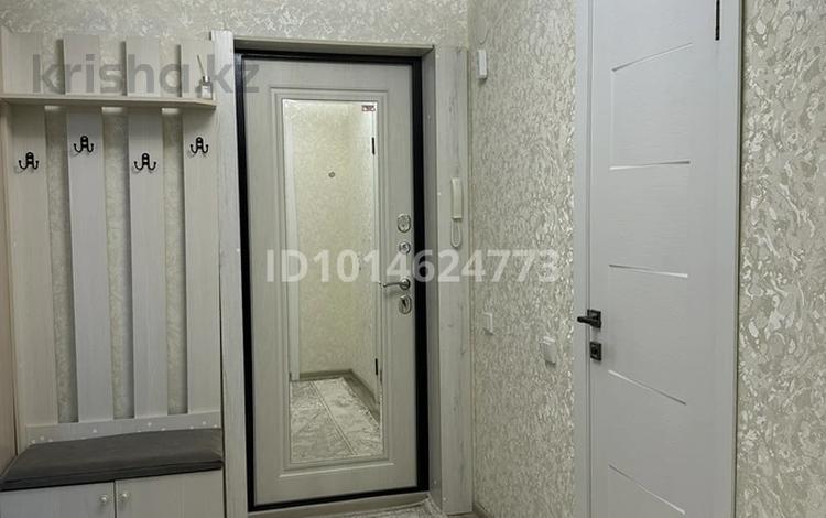 2-комнатная квартира · 59 м² · 8/9 этаж, Аль-Фараби 26/2 — проспект Аль-Фараби 26/2 за 300 000 ₸ в Усть-Каменогорске — фото 2