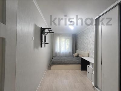 2-бөлмелі пәтер · 44 м² · 2/5 қабат, 22-шағынаудан 4, бағасы: 14 млн ₸ в Караганде, Алихана Бокейханова р-н